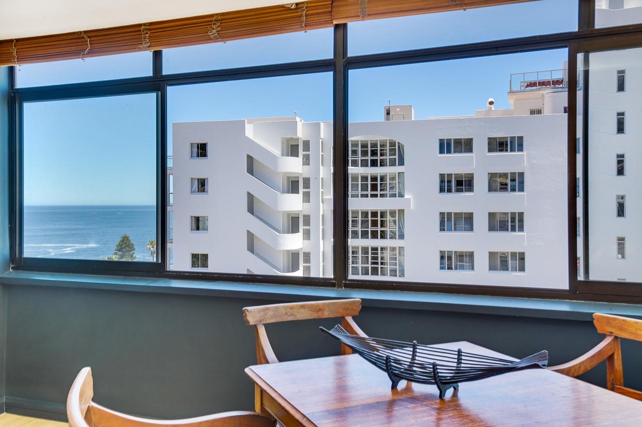 Backup-Powered Bantry Bay View 2 Bed Apartment Кейптаун Екстер'єр фото
