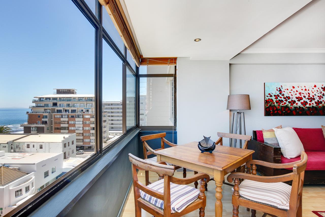 Backup-Powered Bantry Bay View 2 Bed Apartment Кейптаун Екстер'єр фото